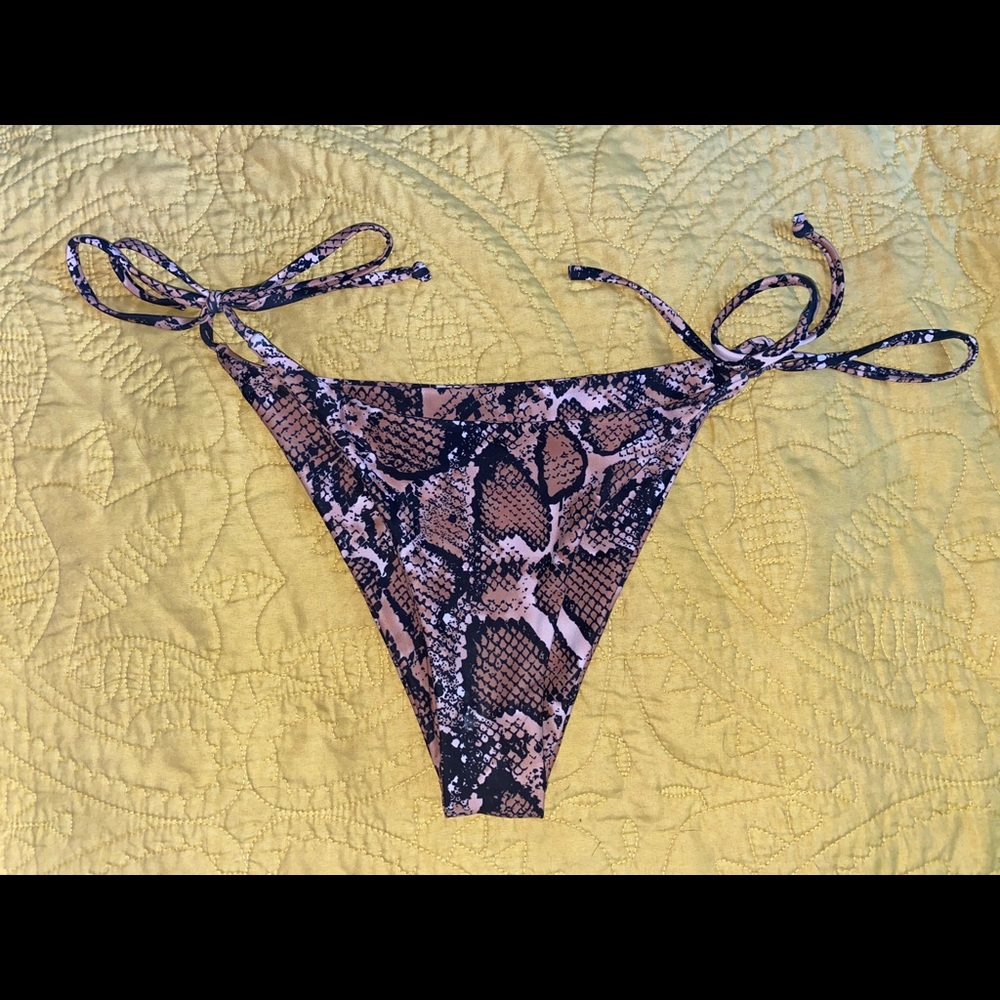 swim bottom